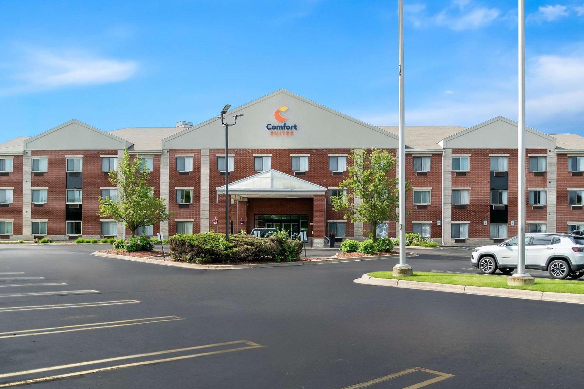 Comfort Suites Southfield-Detroit Exterior foto
