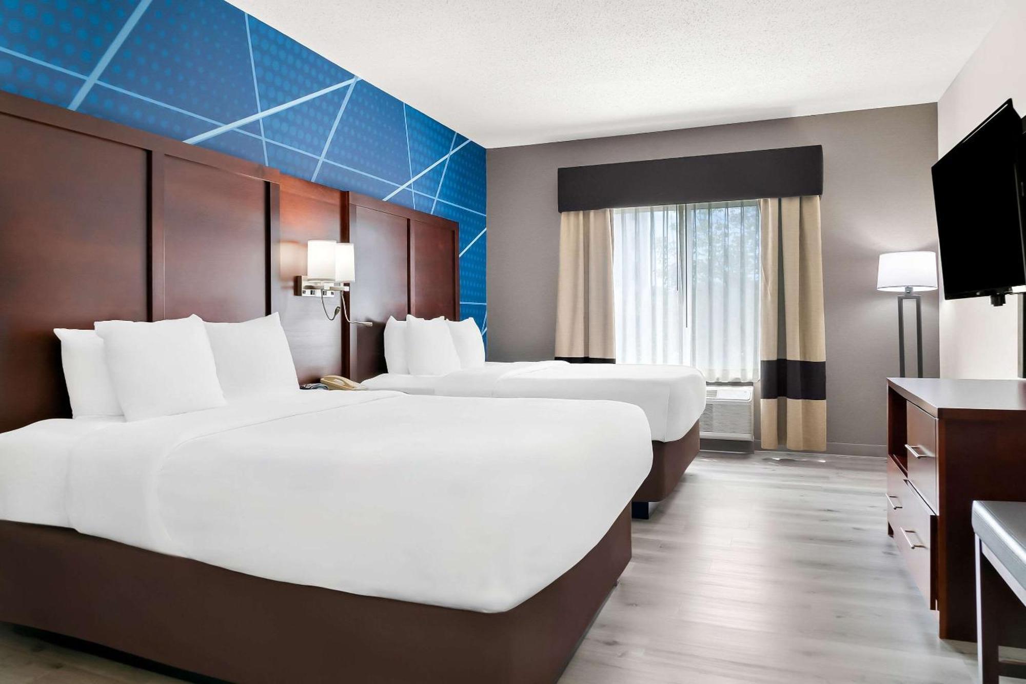 Comfort Suites Southfield-Detroit Exterior foto